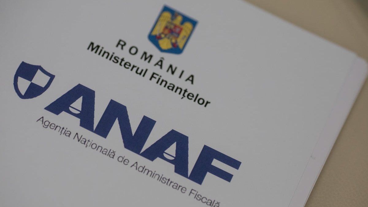 ANAF prinde 5 inspectori în incompatibilitate: lucrau pentru firmele pe care trebuiau să le controleze.