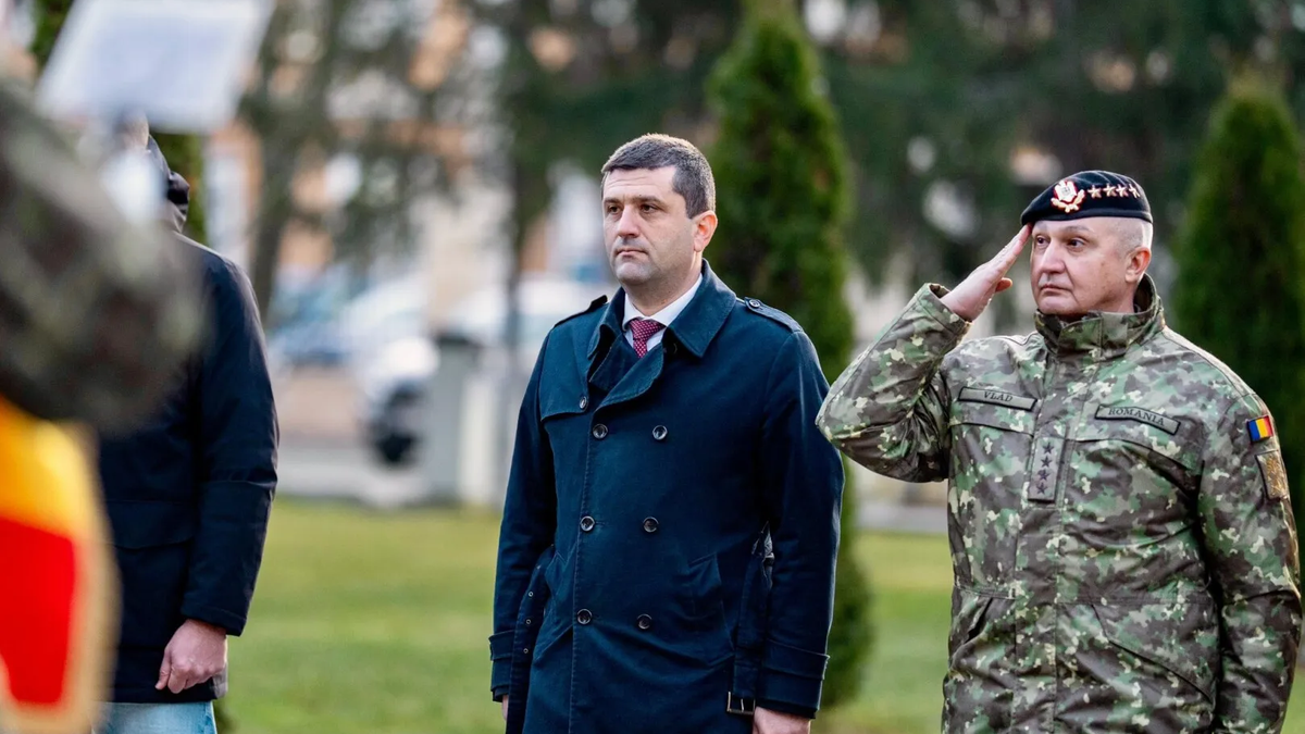 Avioanele americane au plecat de la Kogălniceanu, dar Statele Unite nu au anunțat Ministerul Apărării: „Nu știm unde zboară”.