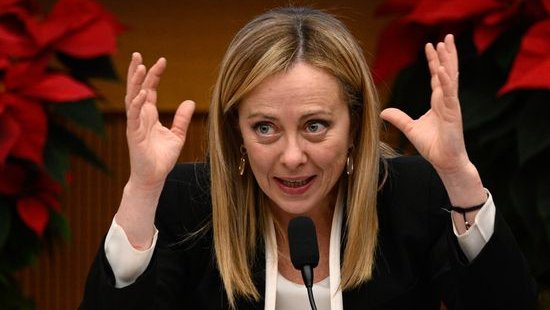 Giorgia Meloni avertizează: Europa a trăit decenii într-o iluzie confortabilă, bazată pe dependențe față de marile puteri.