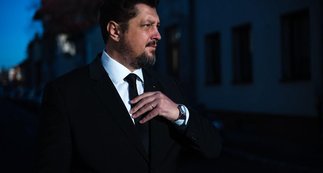 Claudiu Târziu (ACT) lansează campania #StopVexler. Partidul acestuia strânge semnături pentru abrogarea legii Vexler.