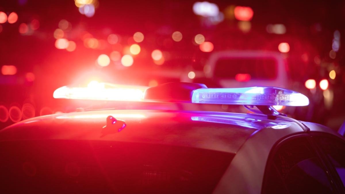 Mai mulți nepalezi s-au bătut într-un bar din București după ce au consumat alcool. Poliția a fost sesizată.