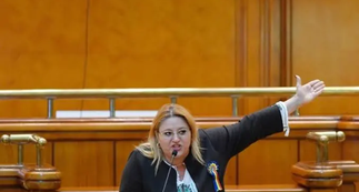 Diana Șoșoacă: „Noi suntem purtători ai celui mai sfânt sânge! Suntem țara cu cele mai multe genii!”