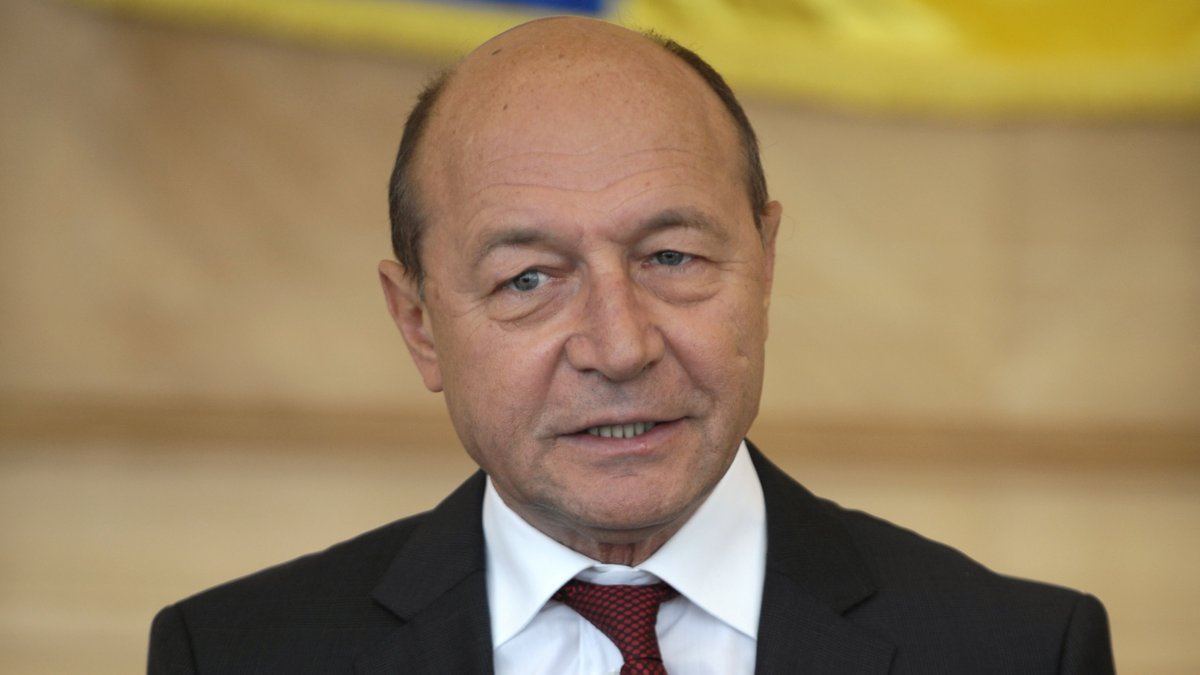 Băsescu, avertisment către Nicușor Dan: „Numirea șefilor de servicii nu trebuie negociată”